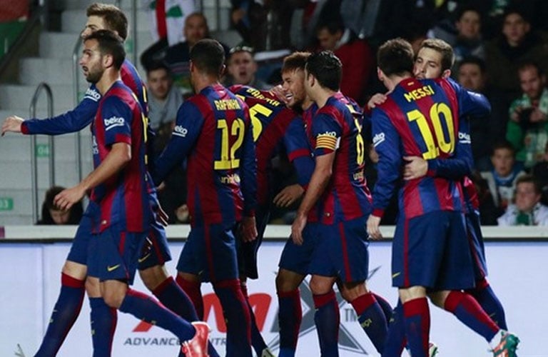 لقاء إلتش وبرشلونة