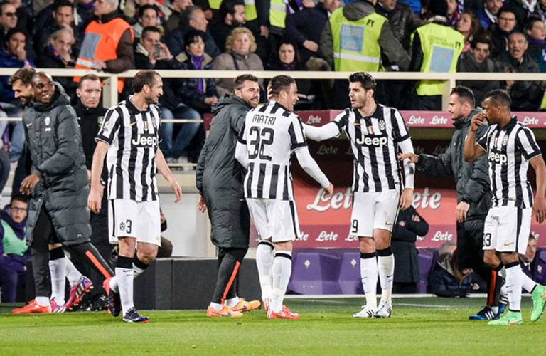لقاء فيورنتينا ويوفنتوس