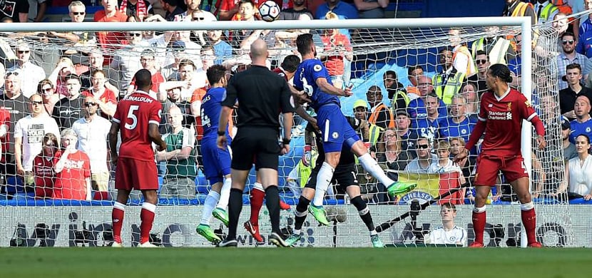 galleryImg