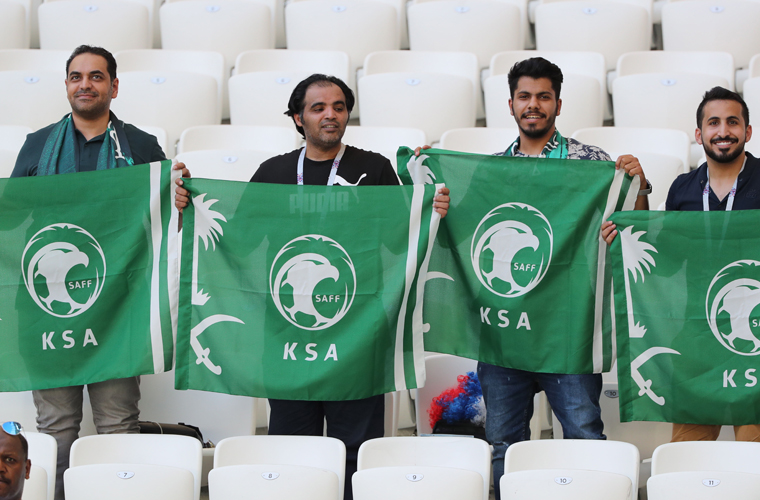 galleryImg