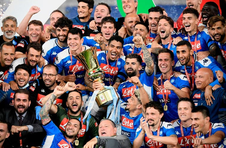 احتفال وتتويج نابولي بكأس إيطاليا