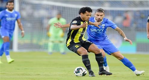 شماريخ الجماهير واحتفال اللاعبين..لقطات لم تذع من مباراة الاتحاد والهلال