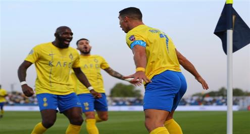 احتفال رونالدو الشهير وابداع جماهير الرجاء ضمن أبرز لقطات مباراة الرجاء والنصر