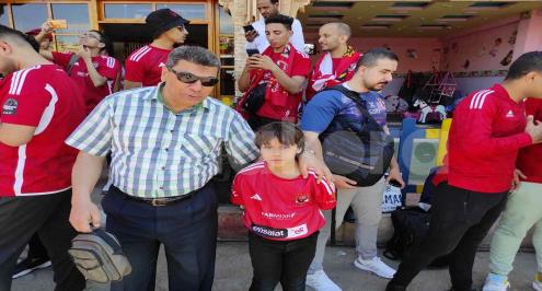 زحف جماهير لمؤازرة الأهلي أمام الترجي