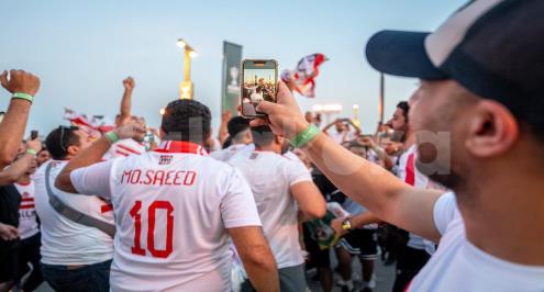 الجماهير بمنطقة المشجعين لملعب المملكة أرينا قبل سوبرأفريقيا بين الأهلي والزمالك
