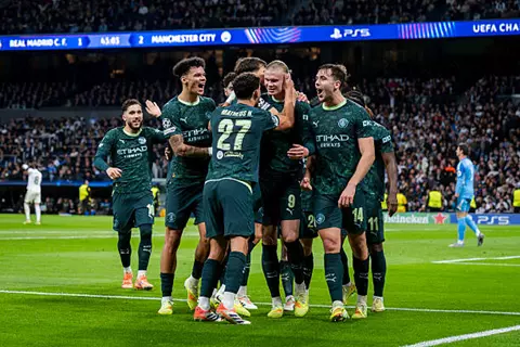 لقطات من مباراة ريال مدريد ومانشستر سيتي (صور)