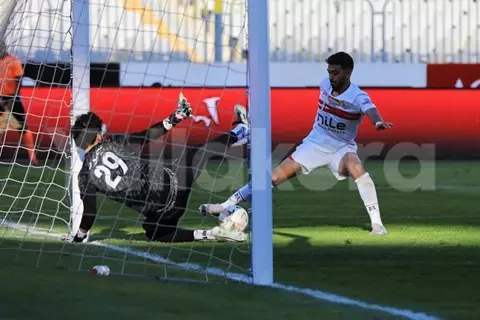 لقطات من مباراة سموحة والزمالك (صور)