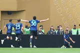 galleryImg