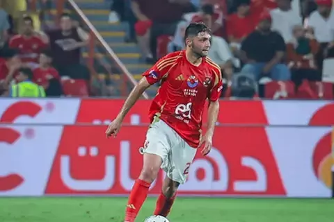 وسام أبو علي ينتظر.. تشكيلة كاملة تغادر الأهلي في صيف 2025 (صور)