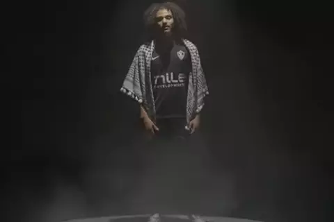 لقطات من تقديم ادم كايد صفقة الزمالك الجديدة (صور)