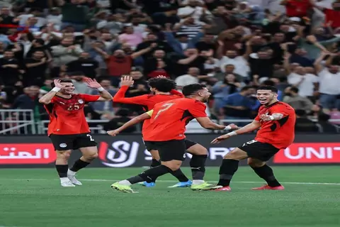 الظهور الأول لقميص منتخب مصر بشكله الجديد في ودية السعودية (صور)