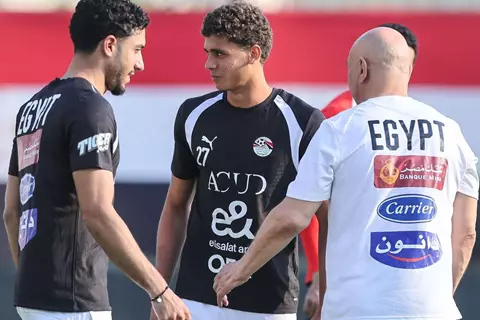 انضمام عمر مرموش وحمزة عبد الكريم إلى معسكر منتخب مصر
