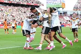 احتفال منتخب ألمانيا بالتأهل لدور الـ32 وحسرة لاعبي كوت ديفوار