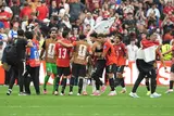 galleryImg