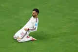 لقطات من مباراة أوروجواي وإسبانيا في كأس العالم (صور)