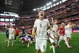 لقطات من احتفال لاعبي النرويج بالتأهل لدور الـ16 بكأس العالم (صور)