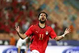 أعمار لاعبي منتخب مصر.. مفاجأة الأكبر سنًا وصلاح الثالث (صور)