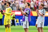 galleryImg
