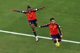 لحظة تسجيل هدف إسبانيا في مرمى الأرجنتين في نهائي كأس العالم (صور)