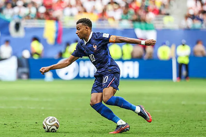 galleryImg