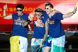 galleryImg