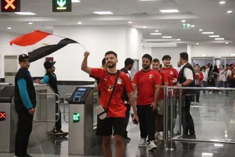 احتفالات ودقائق عصيبة.. ماذا حدث في العاصمة الإدارية أثناء مباراة مصر وأستراليا؟