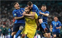 أفضل تصديات حراس المرمى في يورو 2020