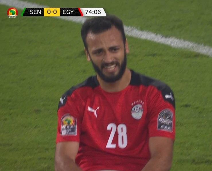 فرصة هدف لمروان حمدي أمام السنغال 