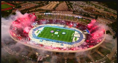 جماهير اتحاد العاصمة تشعل المدرجات في نهائي الكونفدرالية