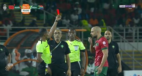 شاهد طرد سفيان أمرابط في مباراة المغرب وجنوب أفريقيا