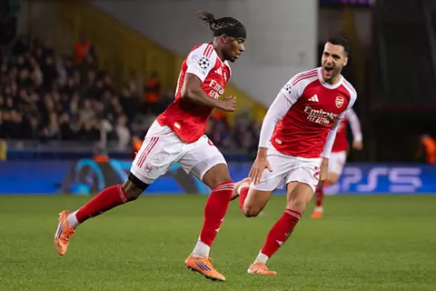 هدف أرسنال الأول أمام كلوب بروج