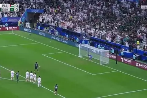 هدف السعودية الأول أمام فلسطين (فراس البريكان)