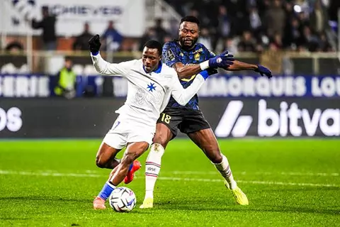 أهداف مباراة أوكسير وليل