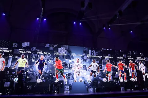 أفضل تشكيلة في العالم عام 2025