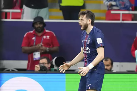 هدف باريس سان جيرمان أمام فلامنجو (كفاراتسخيليا)