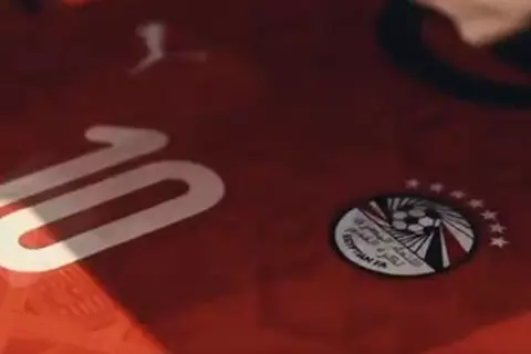 قميص منتخب مصر يتزين بشعار أمم أفريقيا قبل بداية مشواره بالبطولة