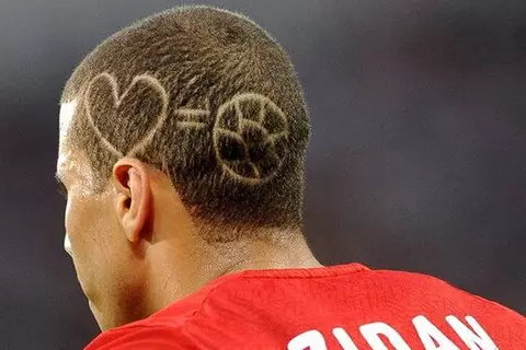 أحدثهم إمام عاشور والأبرز نيجيري.. أغرب قصات الشعر في كأس أمم أفريقيا