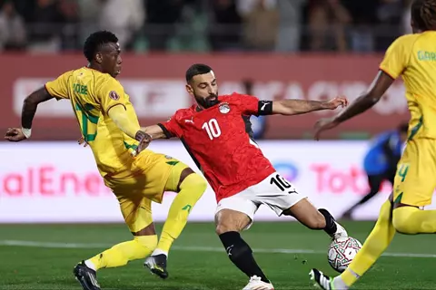 هدف قاتل.. هدف منتخب مصر الثاني أمام زيمبابوي (محمد صلاح)