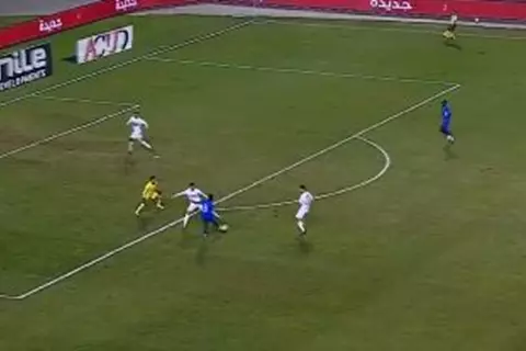 شاهد.. فرصة لا تضيع من مهاجمي سموحة أمام الزمالك