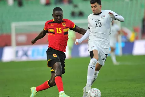 زيزو يهدر هدف أمام أنجولا