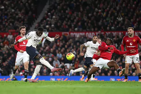 ملخص مباراة مانشستر يونايتد ضد وست هام