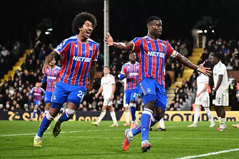 هدف كريستال بالاس الثاني أمام فولهام (مارك جيهي)