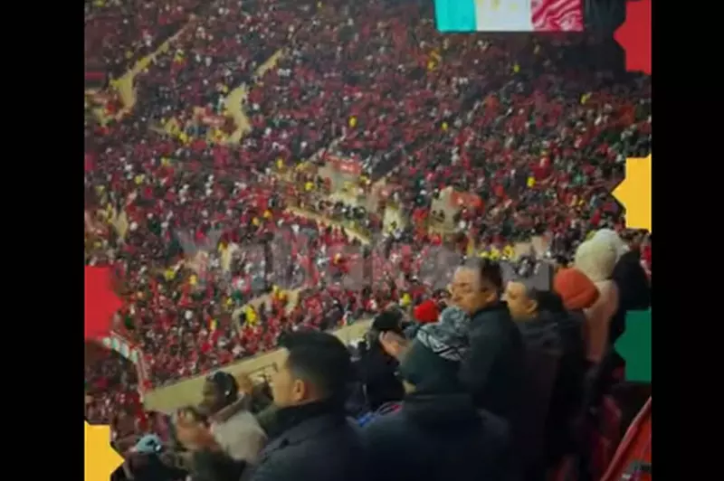 شاهد ماذا فعلت جماهير المغرب لحظة عزف النشيد الوطني السنغالي 