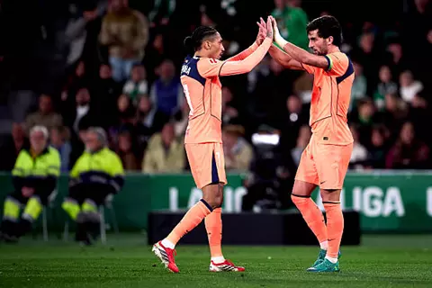 هدف برشلونة الثاني أمام إلتشي