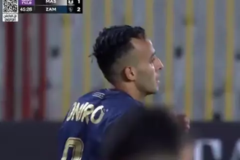 ناصر منسي يهدر هدف أمام المصري 