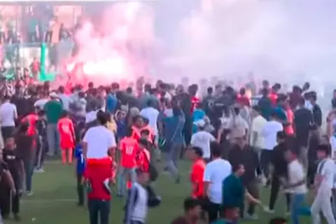 احتفالات جنونية من جماهير أبو قير للأسمدة بعد الصعود إلى الدوري
