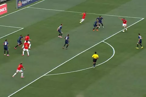 تسديدة أحمد زيزو أمام البرازيل