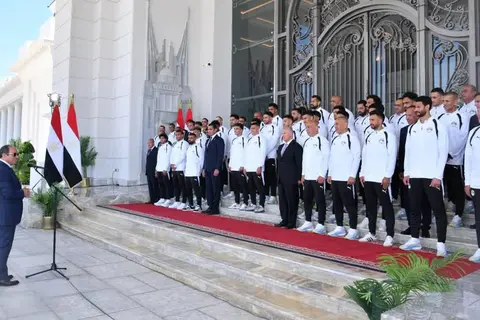 الرئيس السيسي يوجه رسالة لحسام حسن