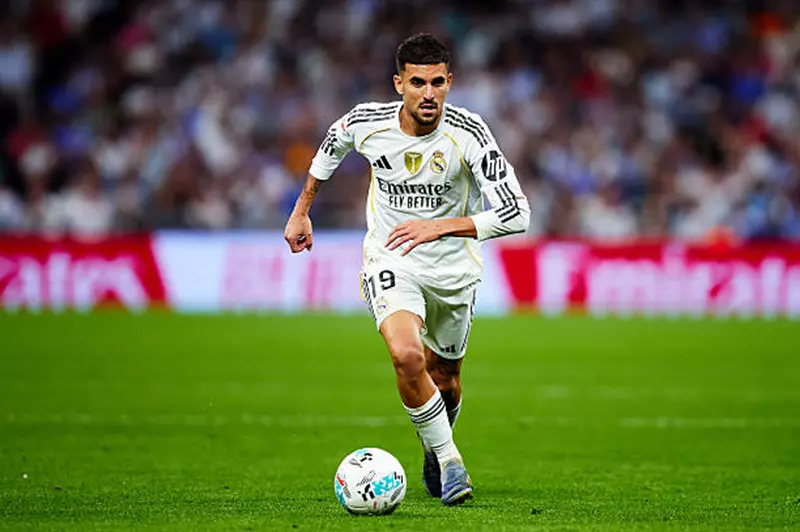 قرار أربيلوا ينهي موسم سيبايوس مع ريال مدريد