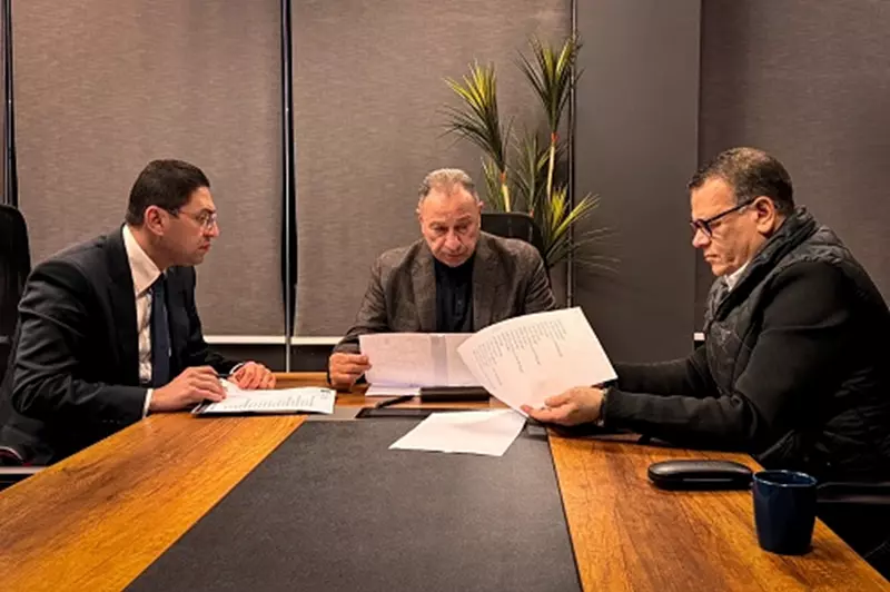 الأهلي يعلن دعم "المحبوسين" من جماهيره قانونيا